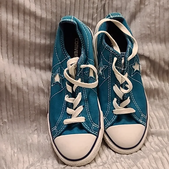 Converse one deals star kids